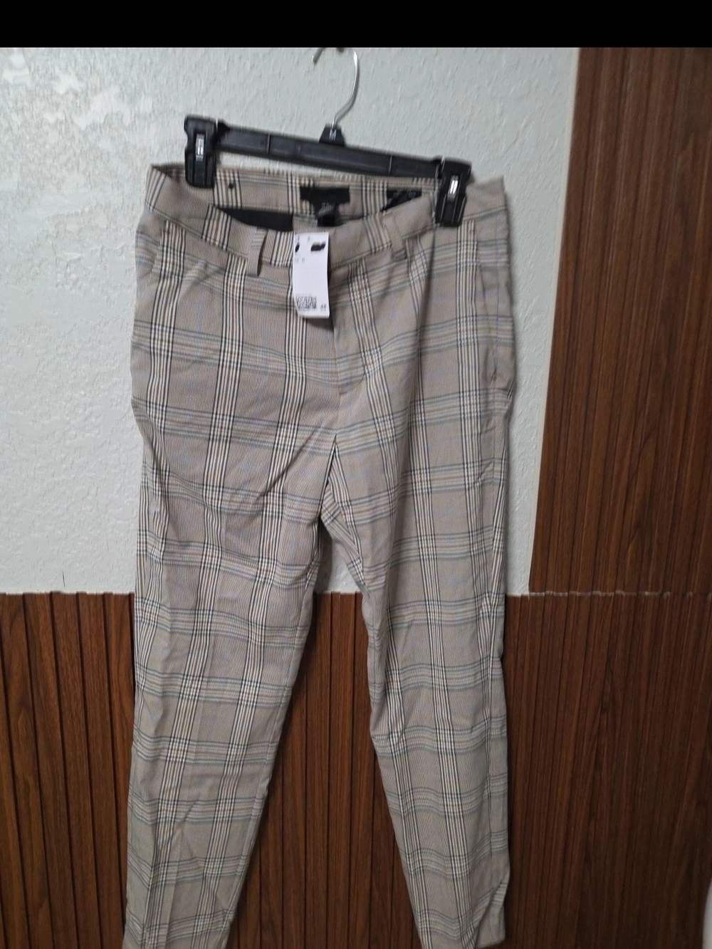 H&M Tan Plaid Chinos Size 31x30